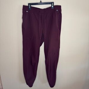 Lululemon Men’s License To Train Jogger Pants. Large. Maroon